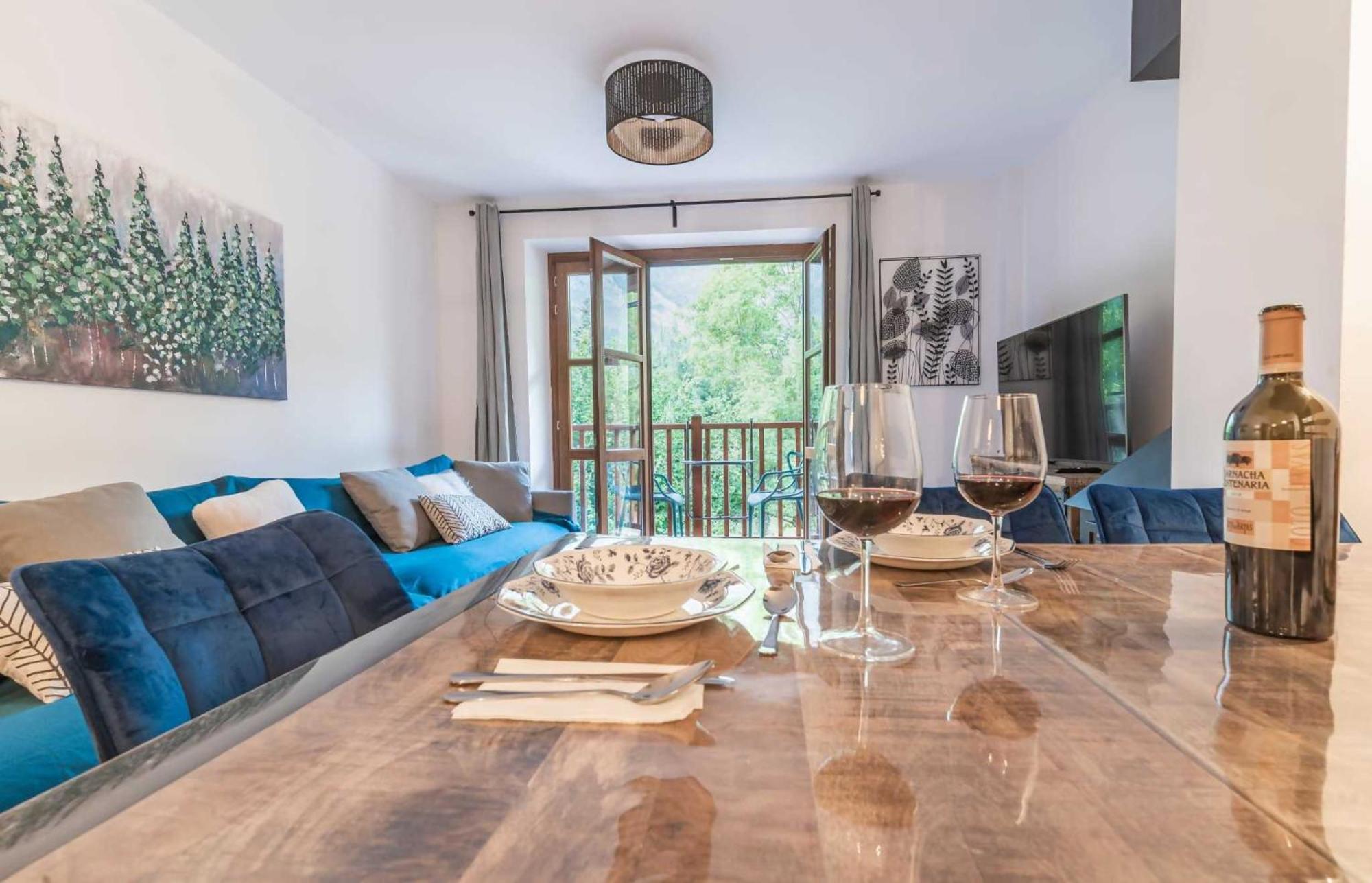 Loira Casa Sanchines Duplex De Lujo En Benasque Apartman Kültér fotó